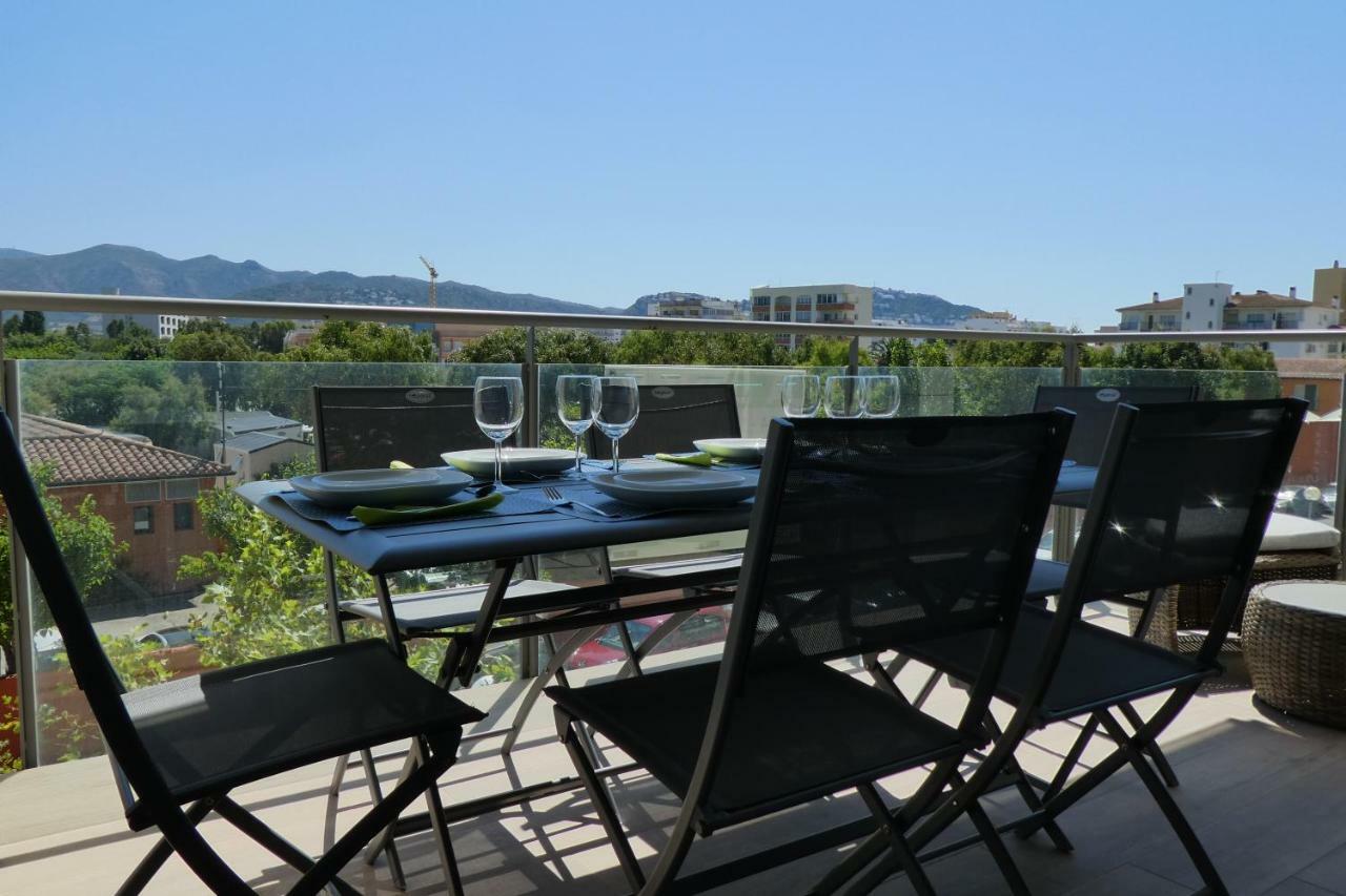 Appartement Plage Salata Rosas Ngoại thất bức ảnh